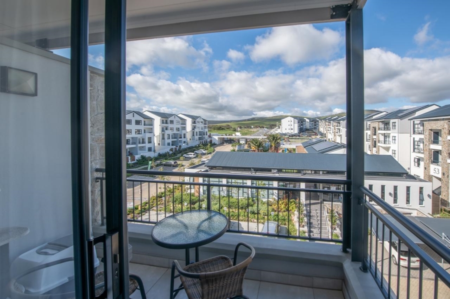 1 Bedroom Property for Sale in De Zicht Estate Western Cape